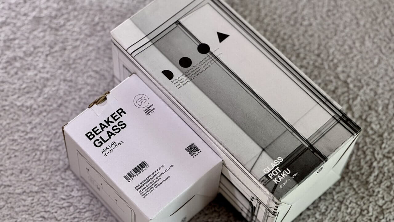 Hochwertige DOOA- und ADA-Glasgefäße – ideales Zubehör für Wabi-Kusa und Aquascaping-Geschenke.