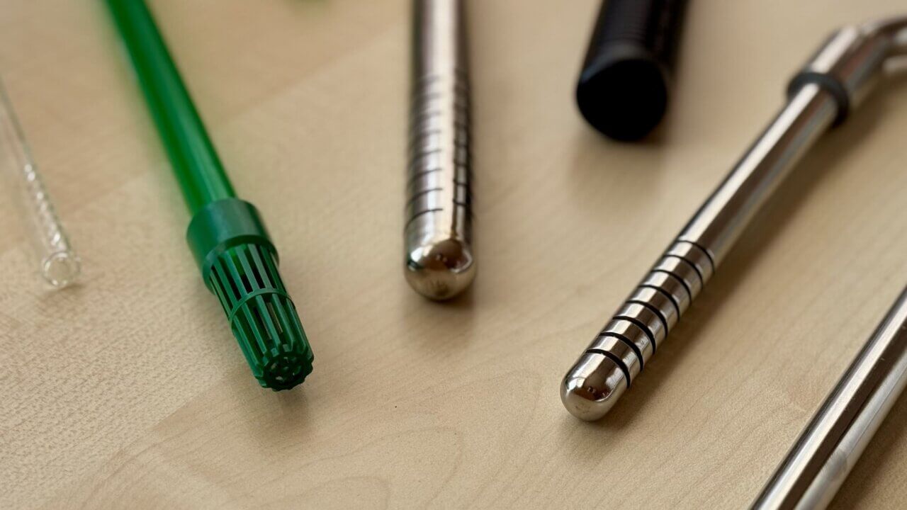 Verschiedene Ansaugschutz-Varianten für Aquarienfilter aus Edelstahl und Kunststoff