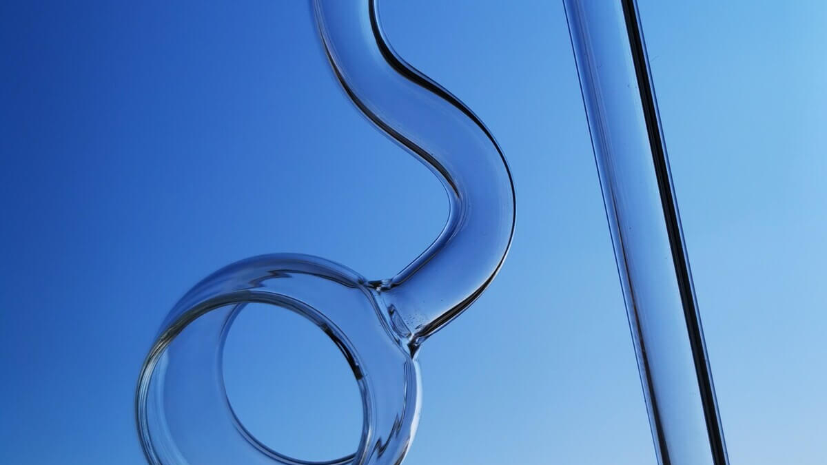 Detailaufnahme eines Lily Pipe Spin Outflows aus Glas