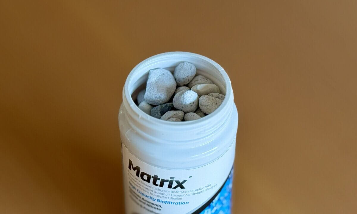 Biologisches Filtermaterial für Aquarienfilter